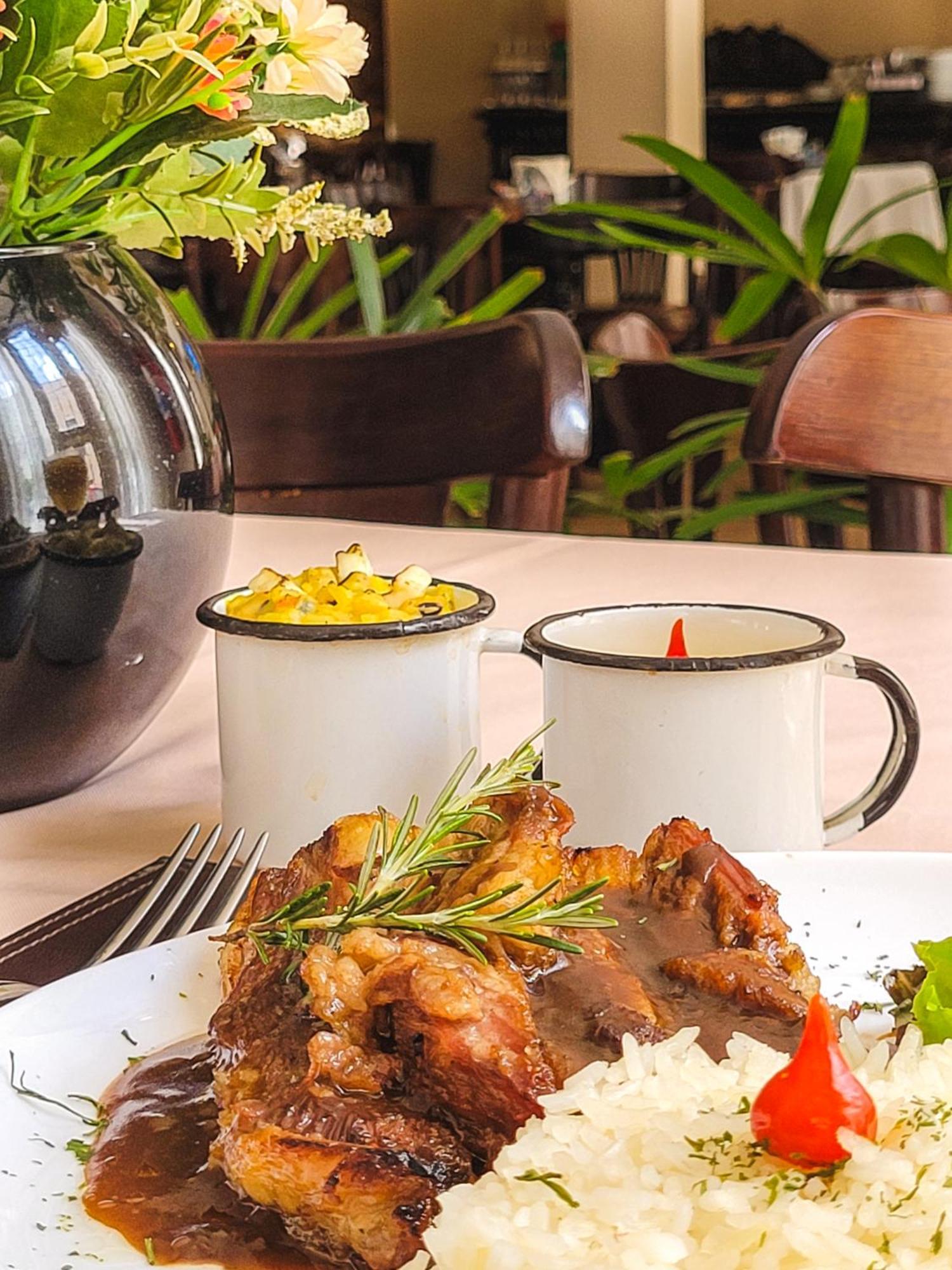 Seringal Hotel Manaus Bagian luar foto